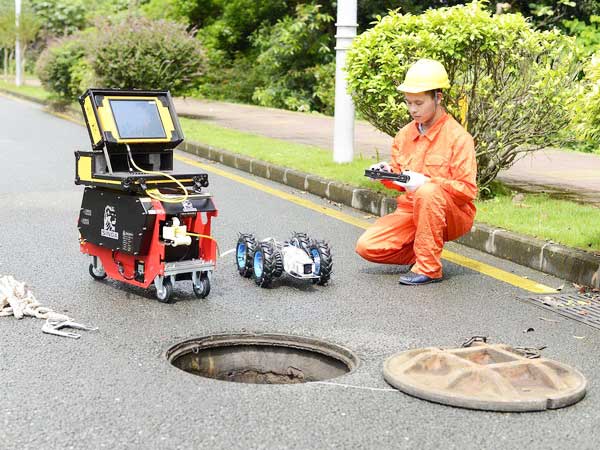 玉泉管道机器人检测